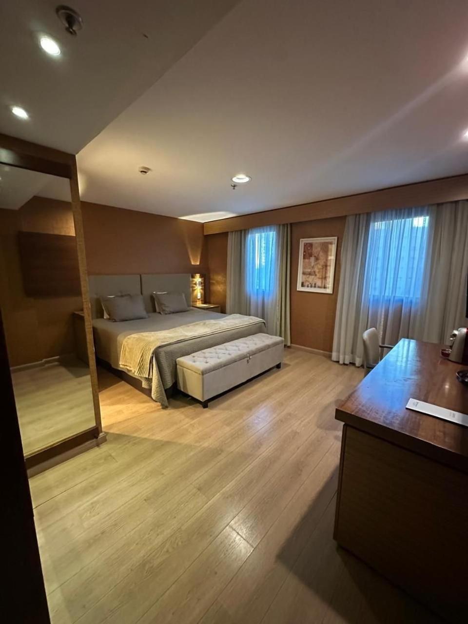 Hotel Flat 246 - Avenida Ibirapuera, Moema - 4*