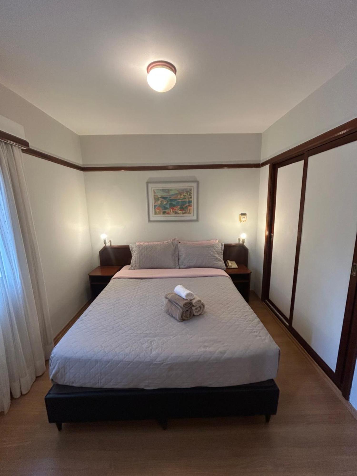 Hotel Flat Ninet Al Lorena Paulista Jardins Garagem 1203 São Paulo