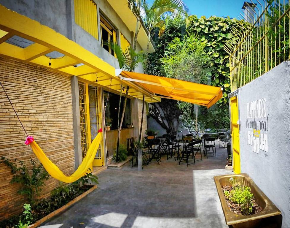 The Pod Sp & Bar Hostel *