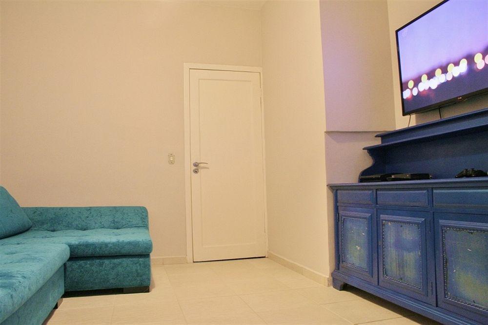Hostel We Design
