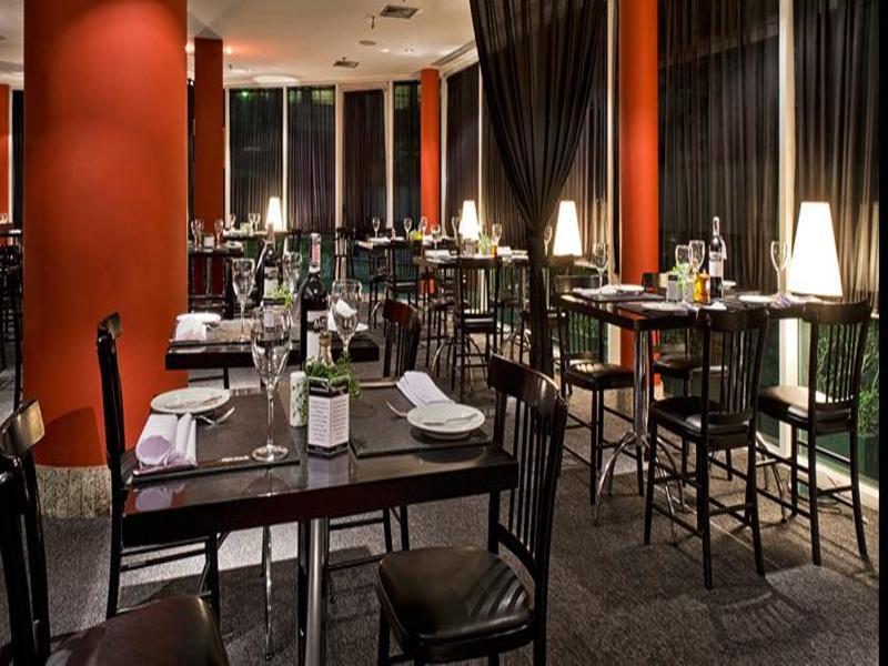 Tryp Berrini Hotel 4*