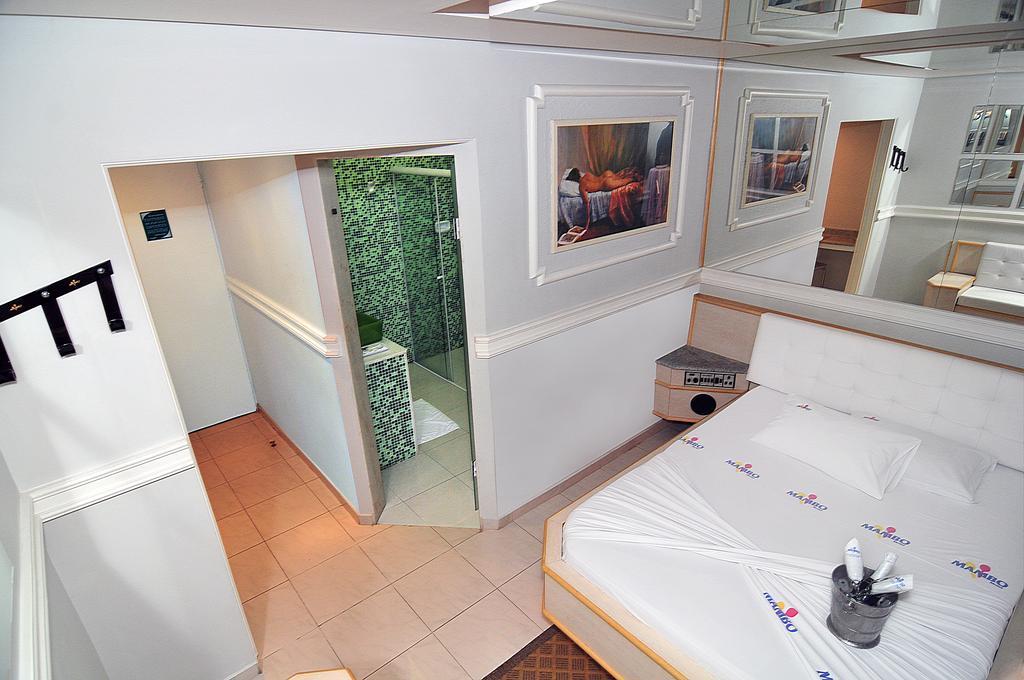 Hotel do amor Mambo - Adults Only *