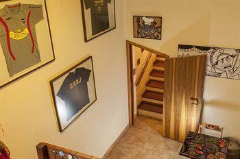 Escambo Albergue *