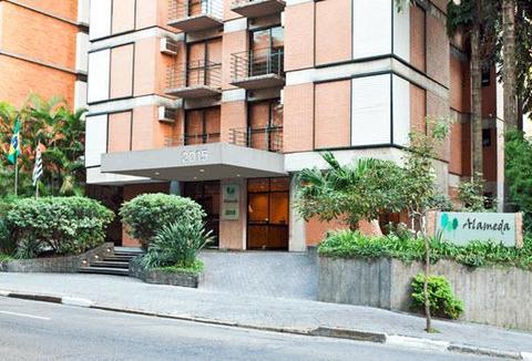 Alameda Aparthotel
