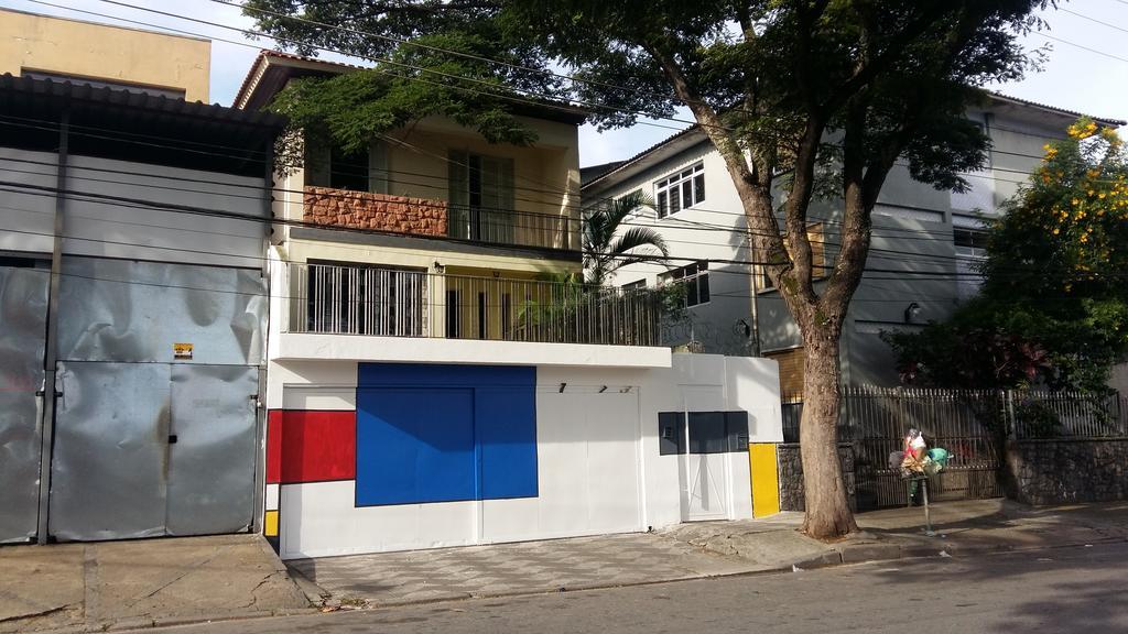Art Brazil Moema Hostel *