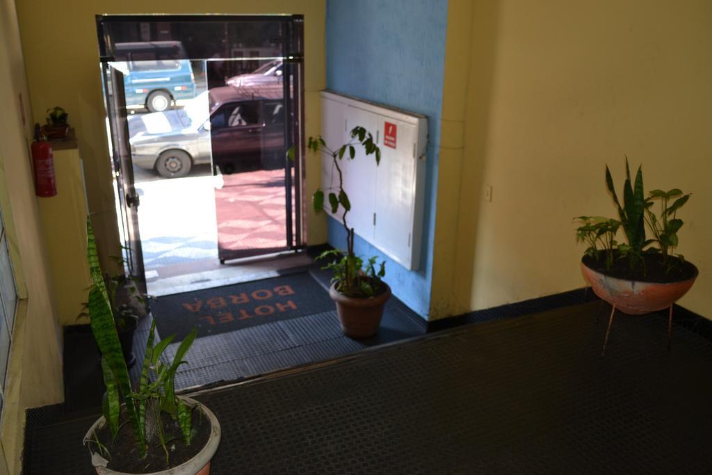 Hotel Borba 2*