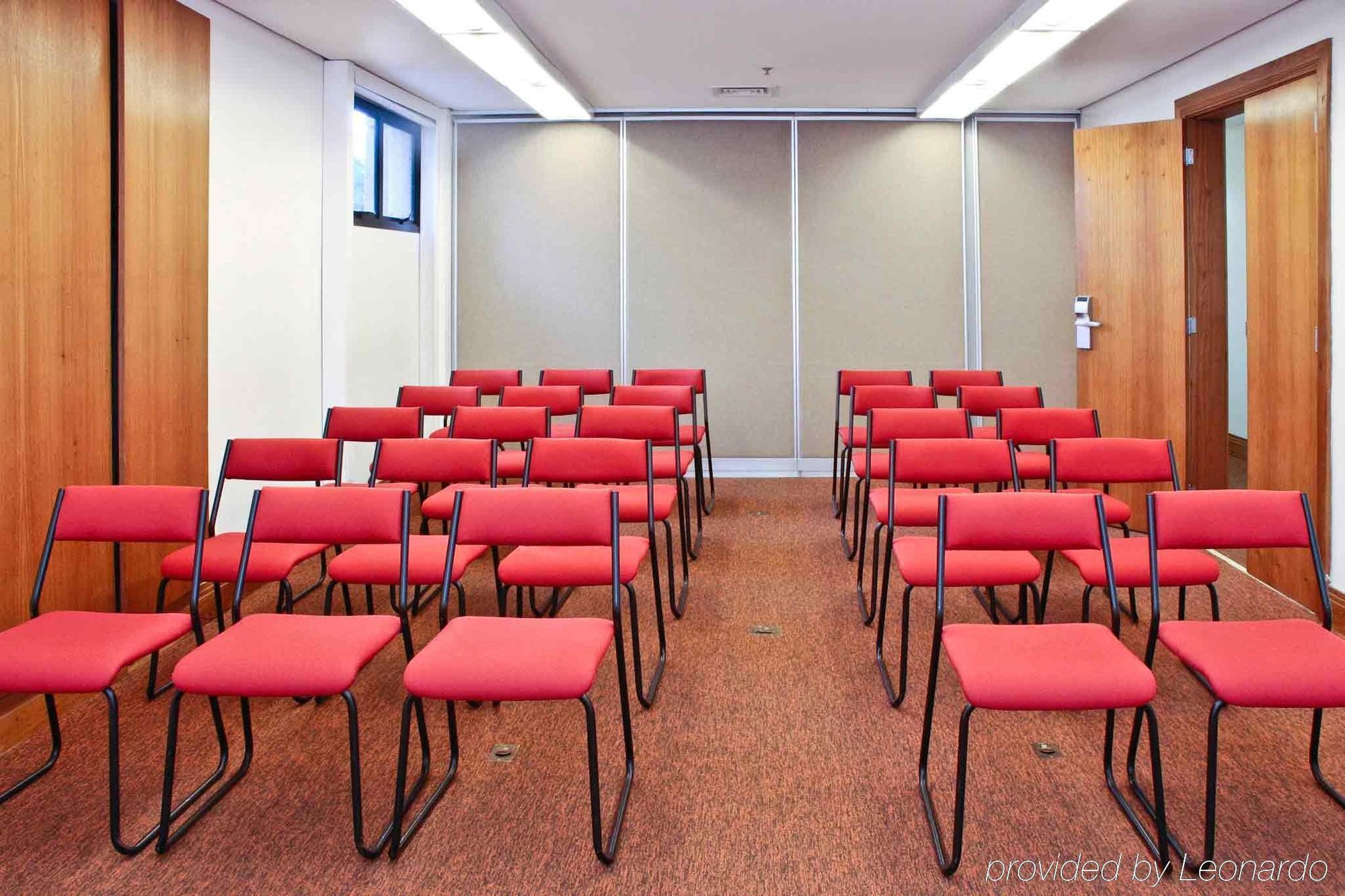 Mercure Nacoes Unidas Hotel