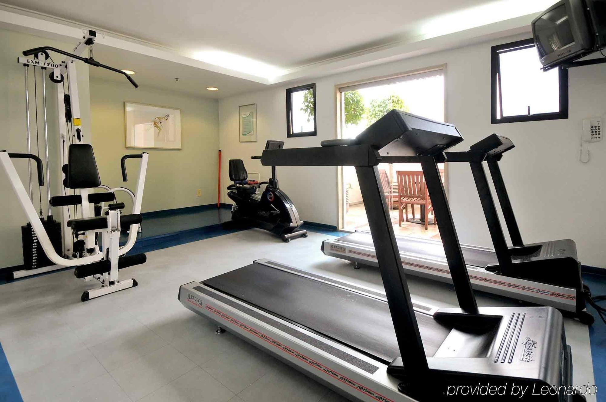 Mercure Nacoes Unidas Hotel