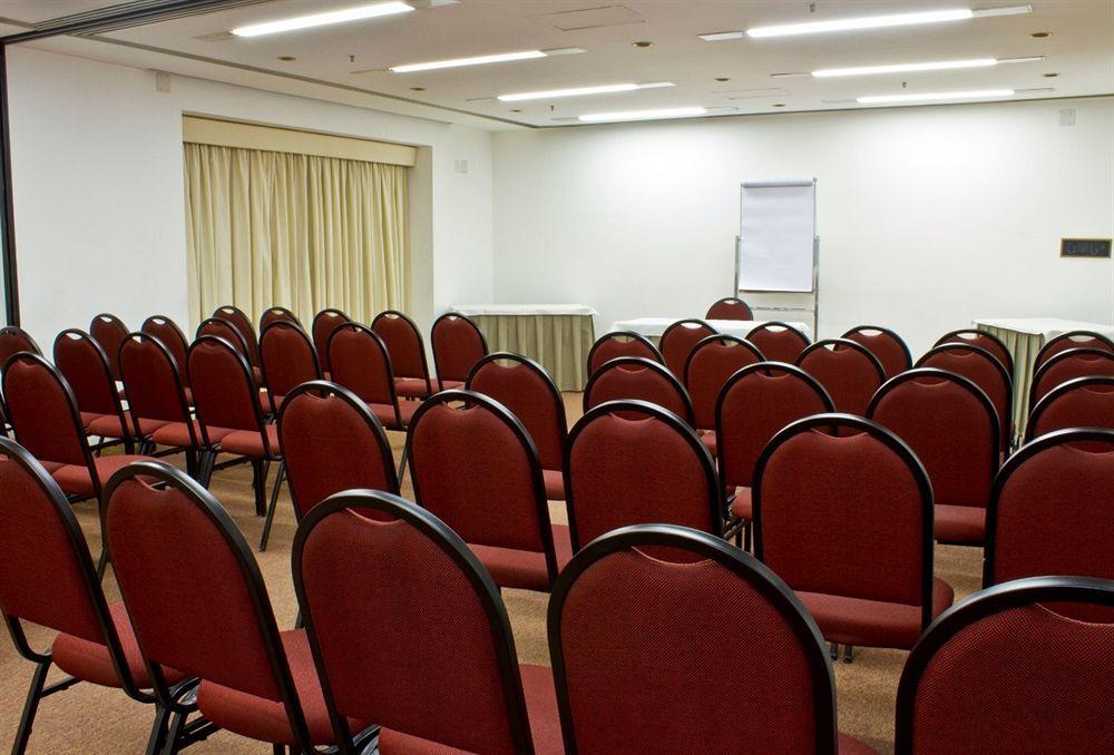 Hotel Le Premier 4*