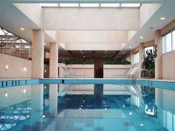 Bristol Dobly International Hotel 3*