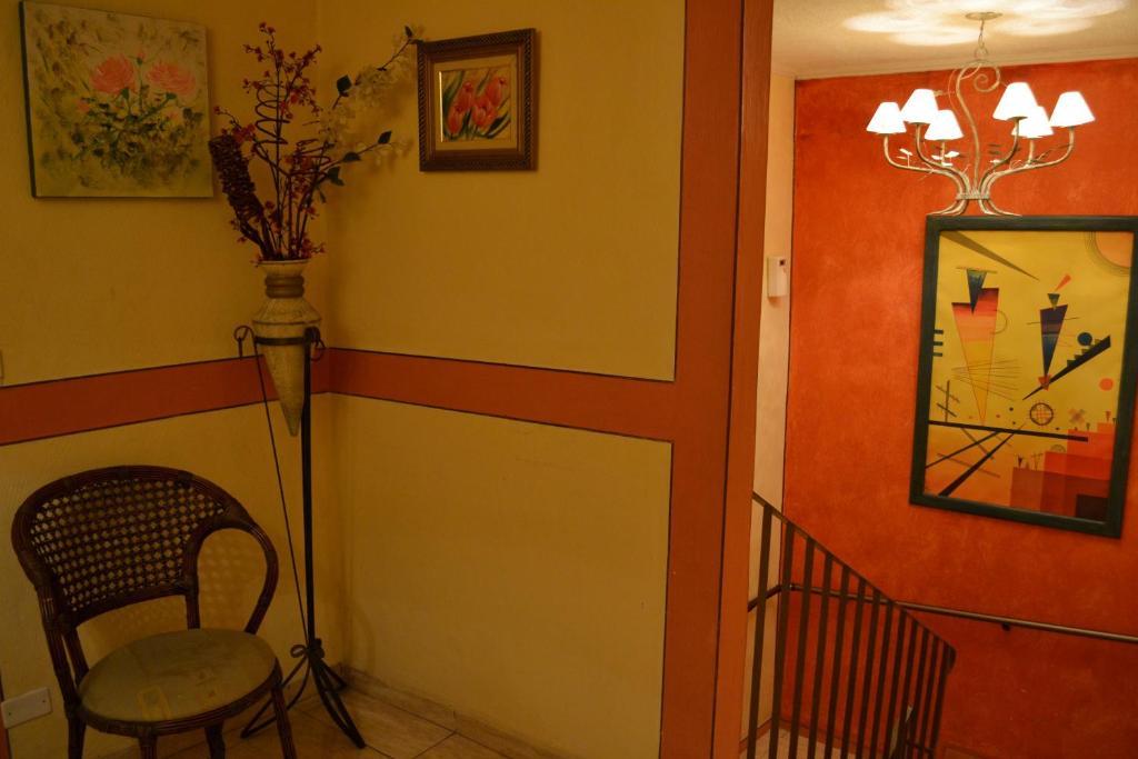Pensão Hotel Valparaíso - Metrô Paraíso e 800m da Av Paulista