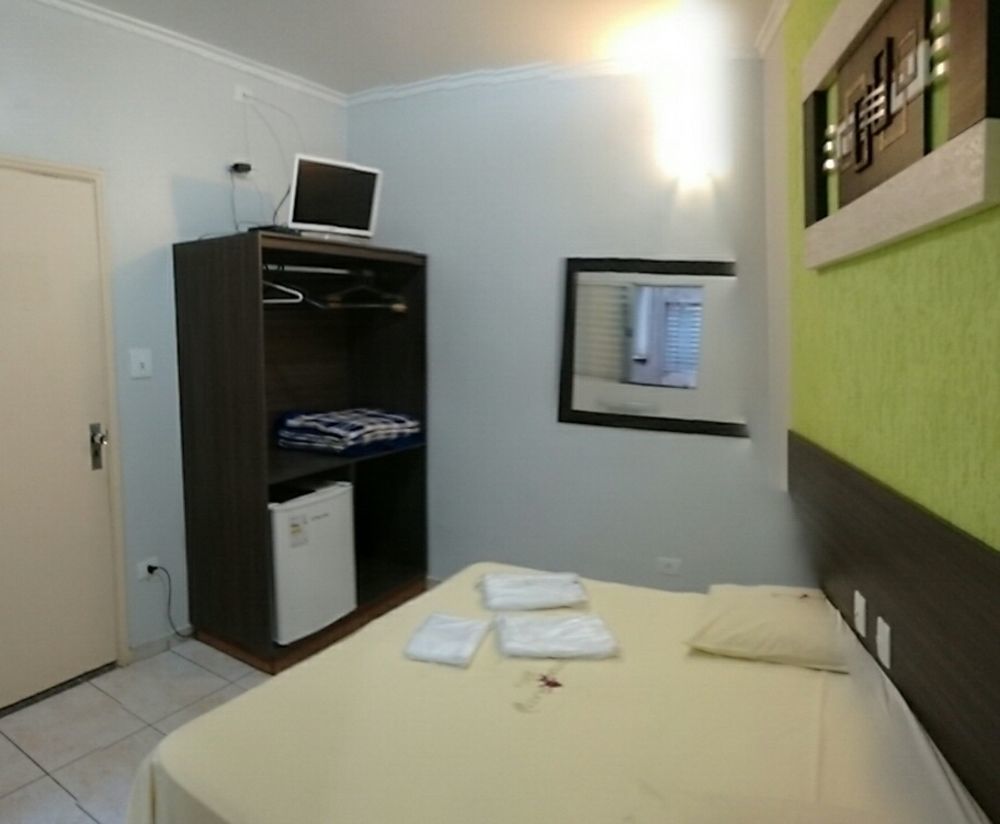 Hotel Center Plaza 2*