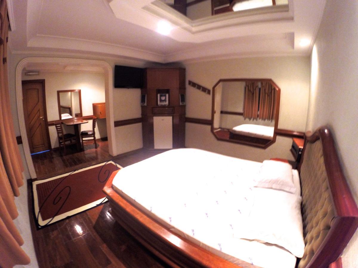 Deliriu'S Motel (Adults Only) 2* São Paulo