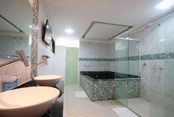 Red - Adults Only Hotel 2*