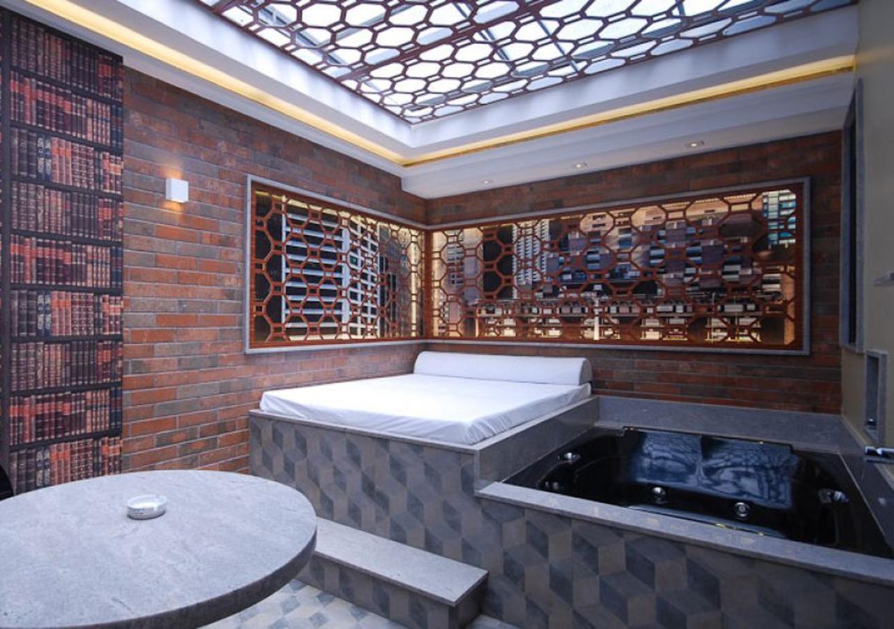 Hotel do amor Quo 3*