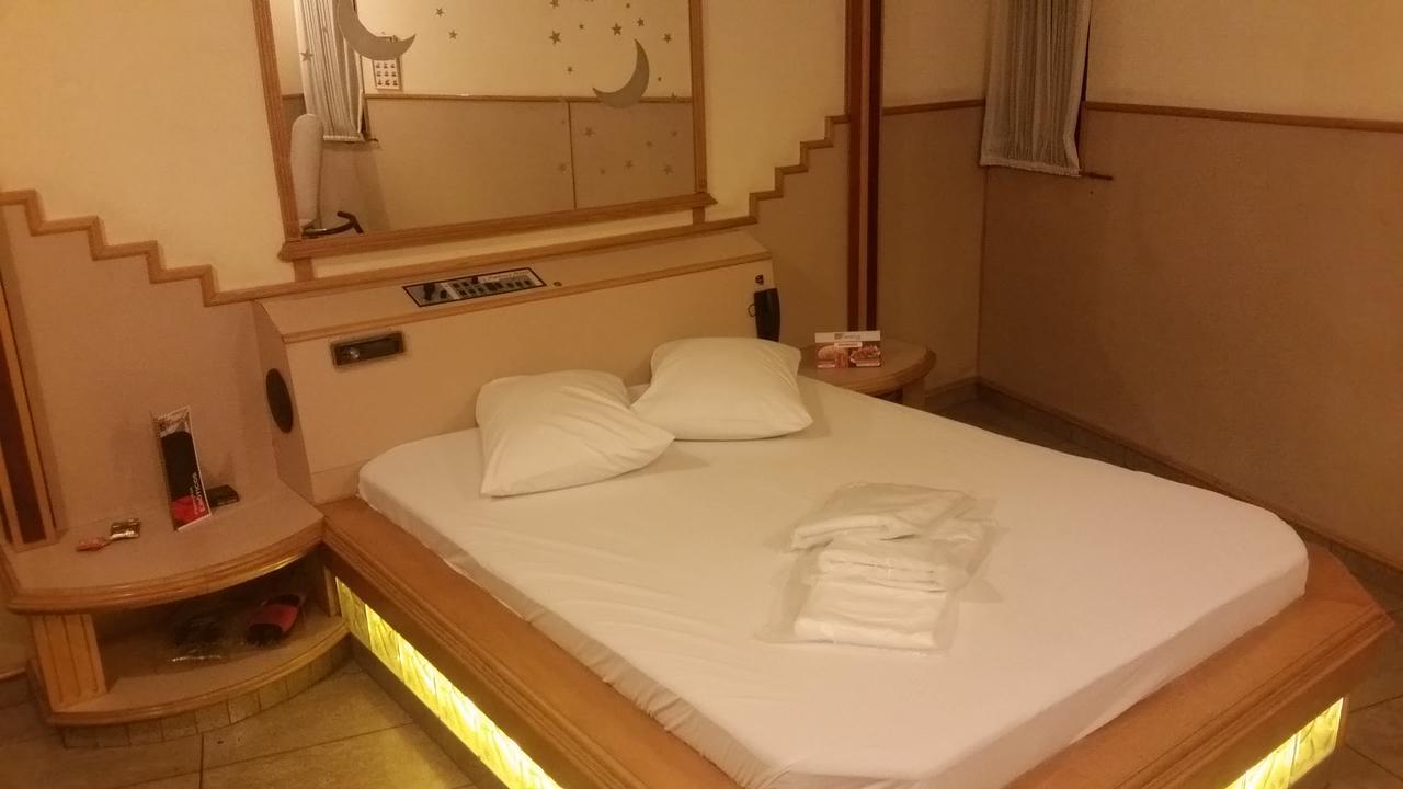 Love hotel America (adults Only) 2*