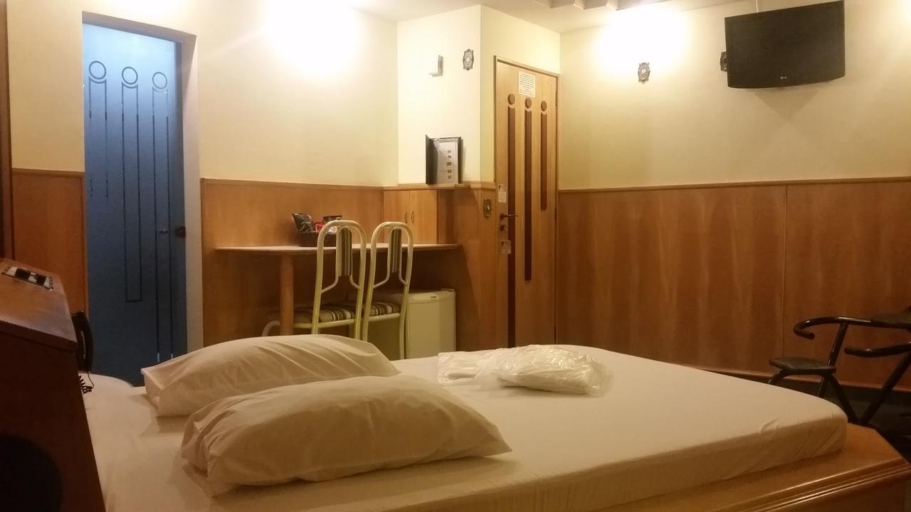 America (adults Only) Love hotel 2*