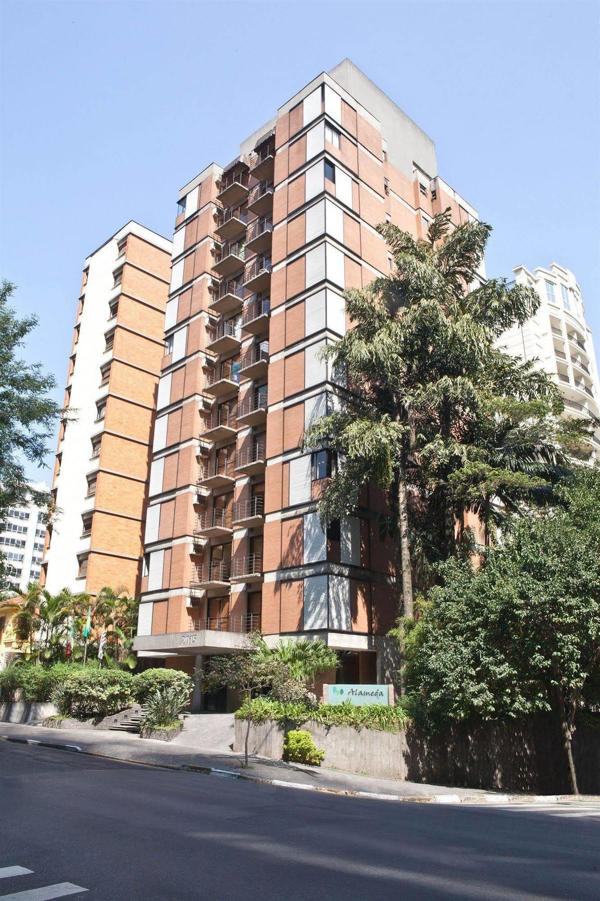 Alameda Aparthotel 3*
