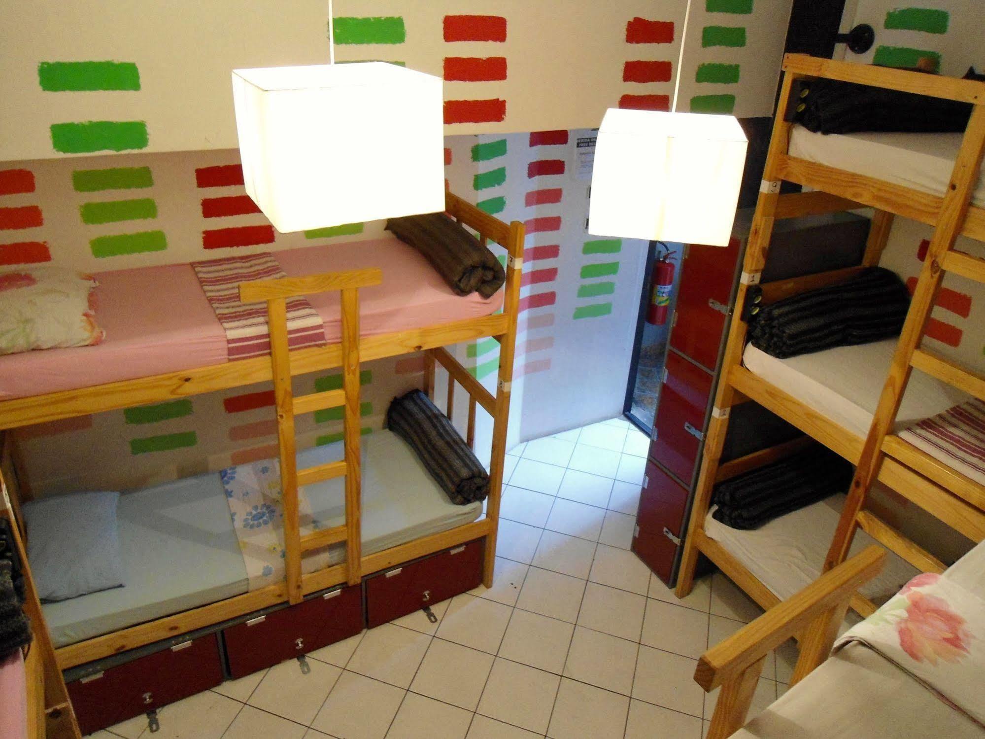 The New Beats Hostel, Coworking & Lounge *