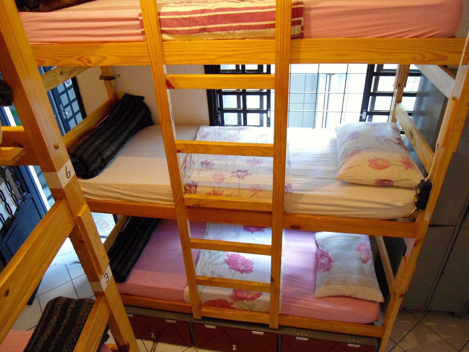 The New Beats Hostel, Coworking & Lounge Albergue *