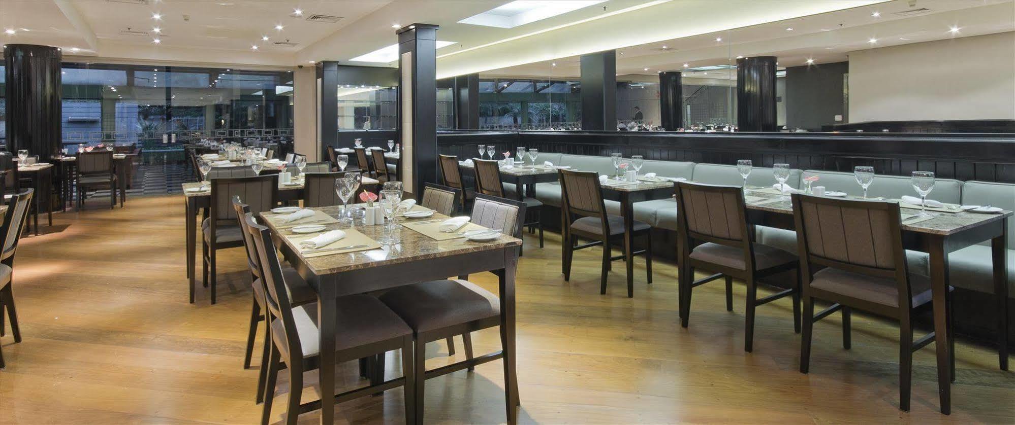 Estanplaza Funchal Faria Lima Hotel 4*
