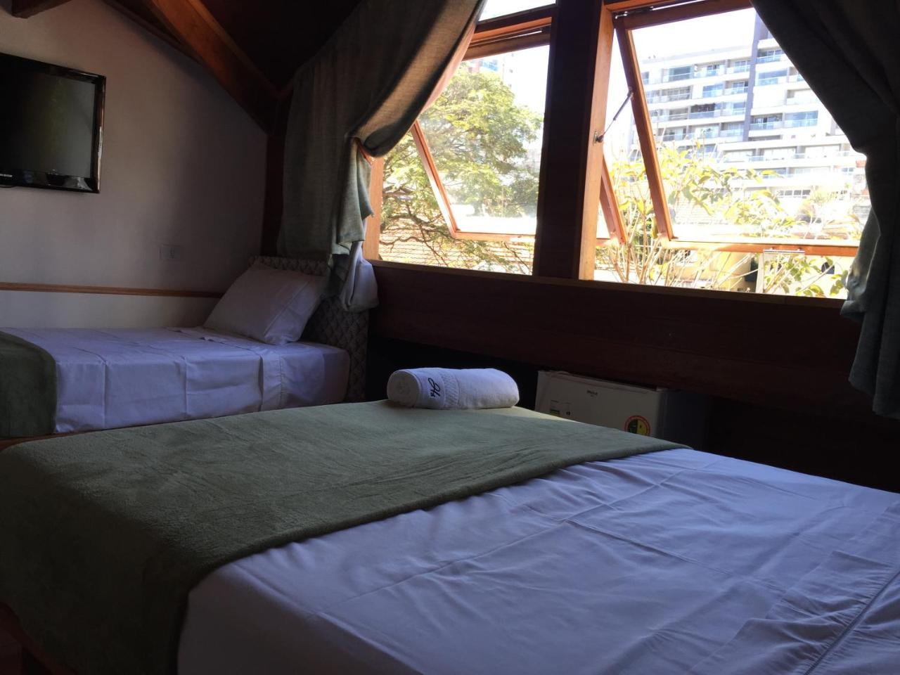 H Suites Oscar Freire Hostel