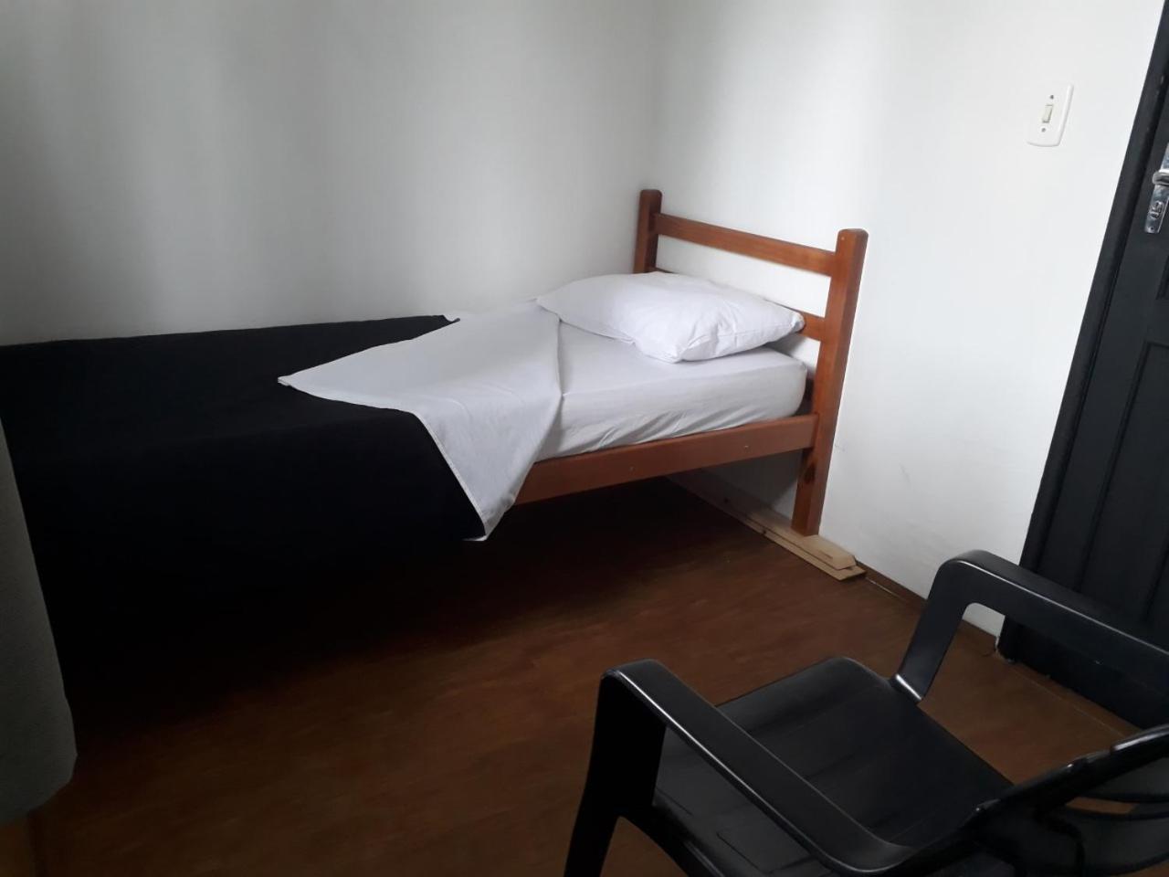 Hola Faria Lima Albergue São Paulo