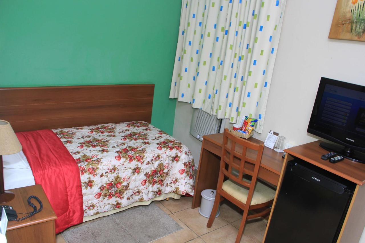 Hotel Valparaíso - Metrô Paraíso e 800m da Av Paulista 2*