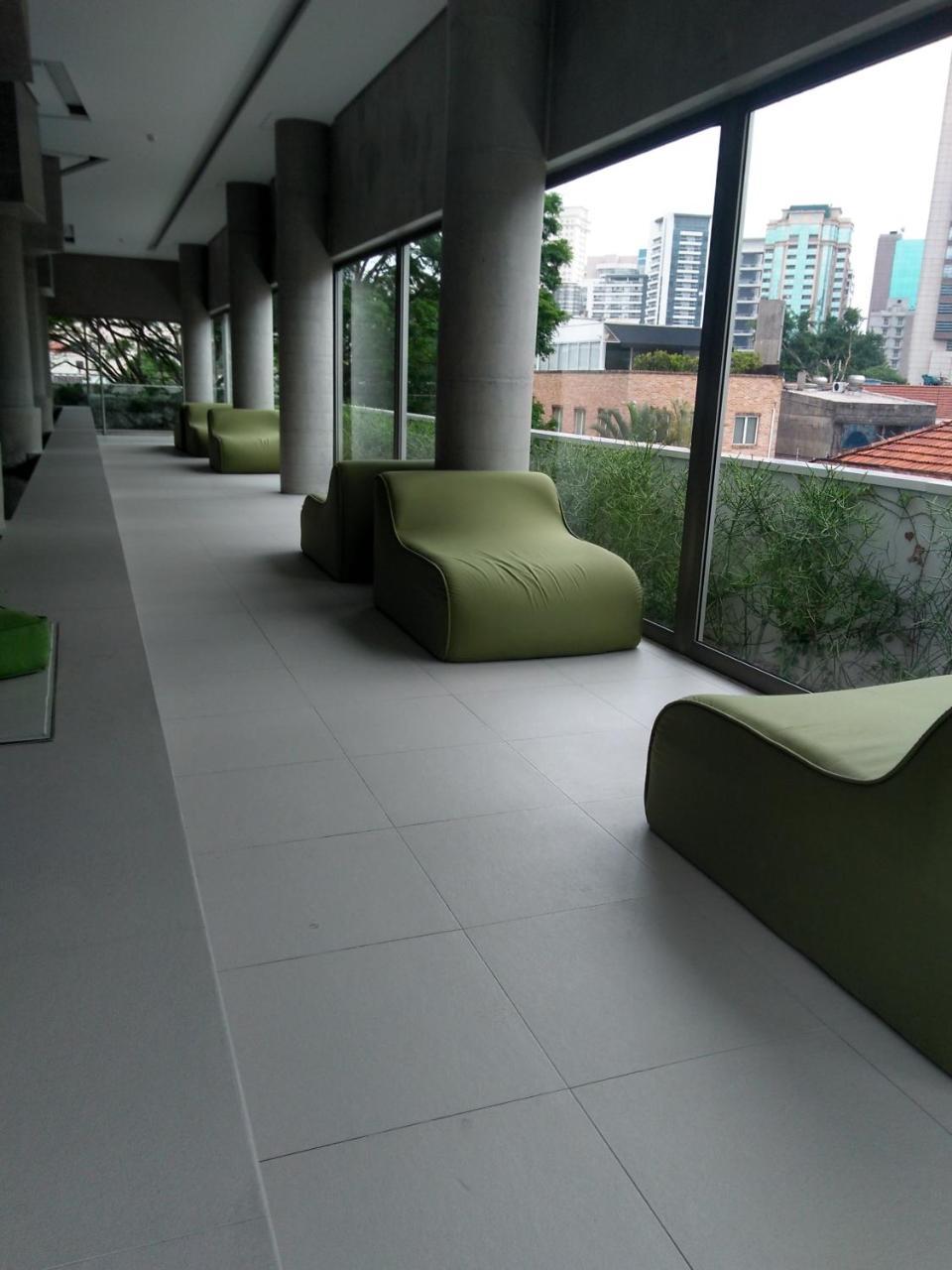 Apartamento Vn Ferreira Lobo *