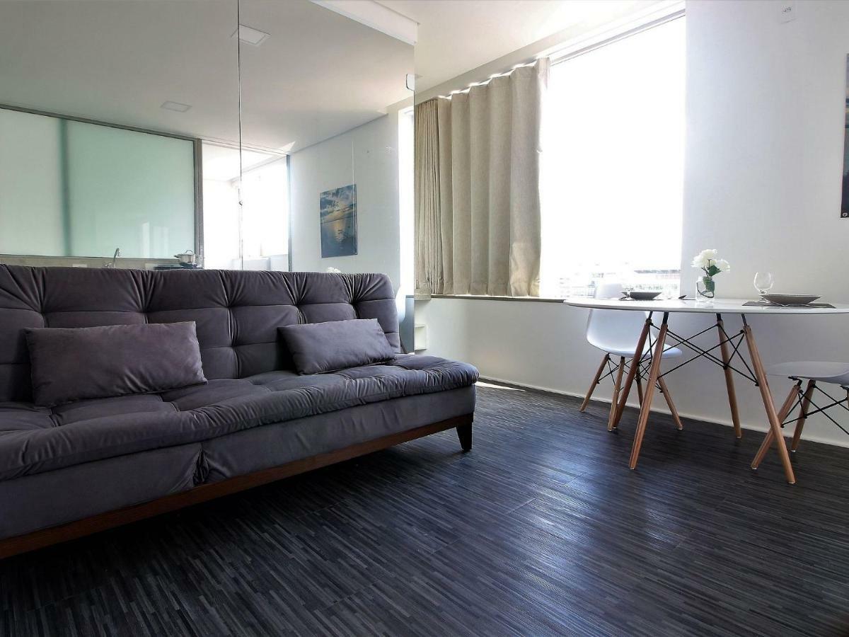 Apartamento VN Ferreira Lobo *