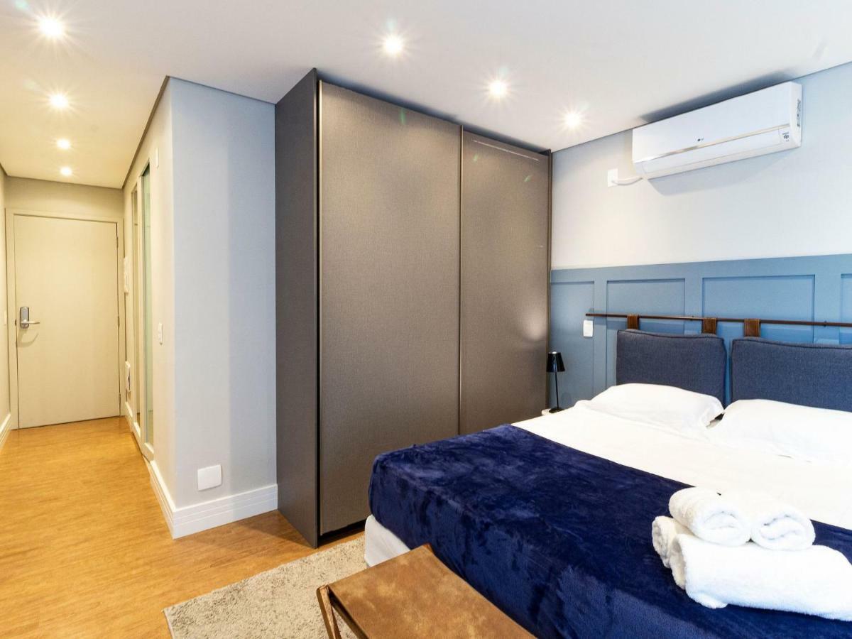 Apartamento Vn Ferreira Lobo *