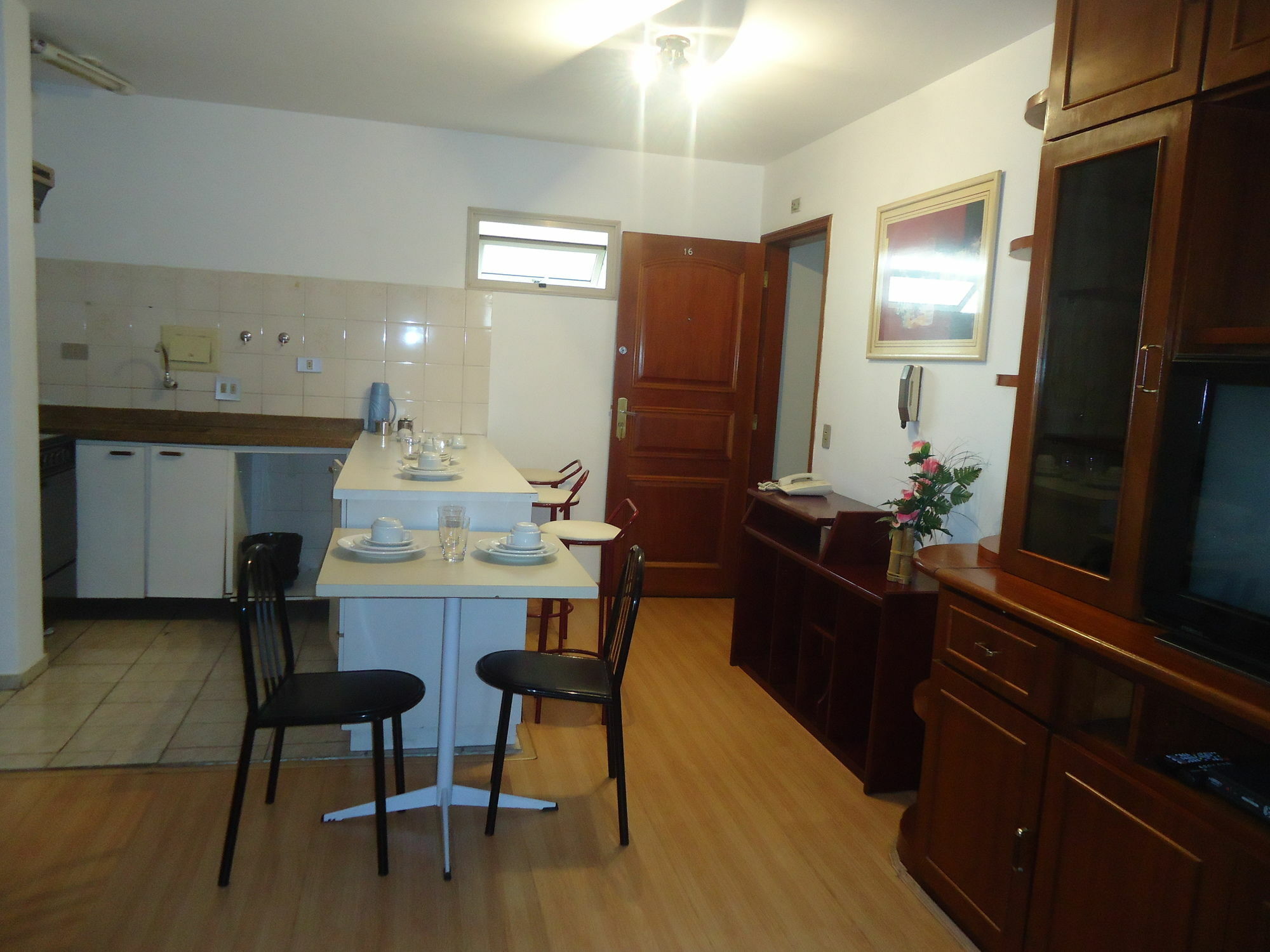 Residencial Geneve Aparthotel
