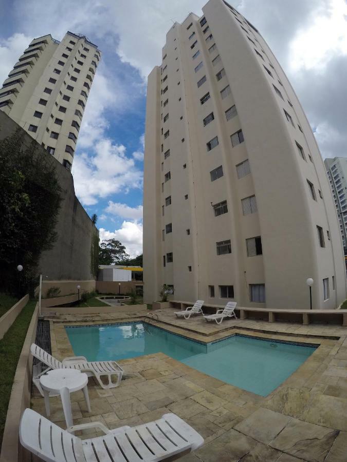 Giovanni Gronchi - 2 Quartos - Piscina - Garagem São Paulo