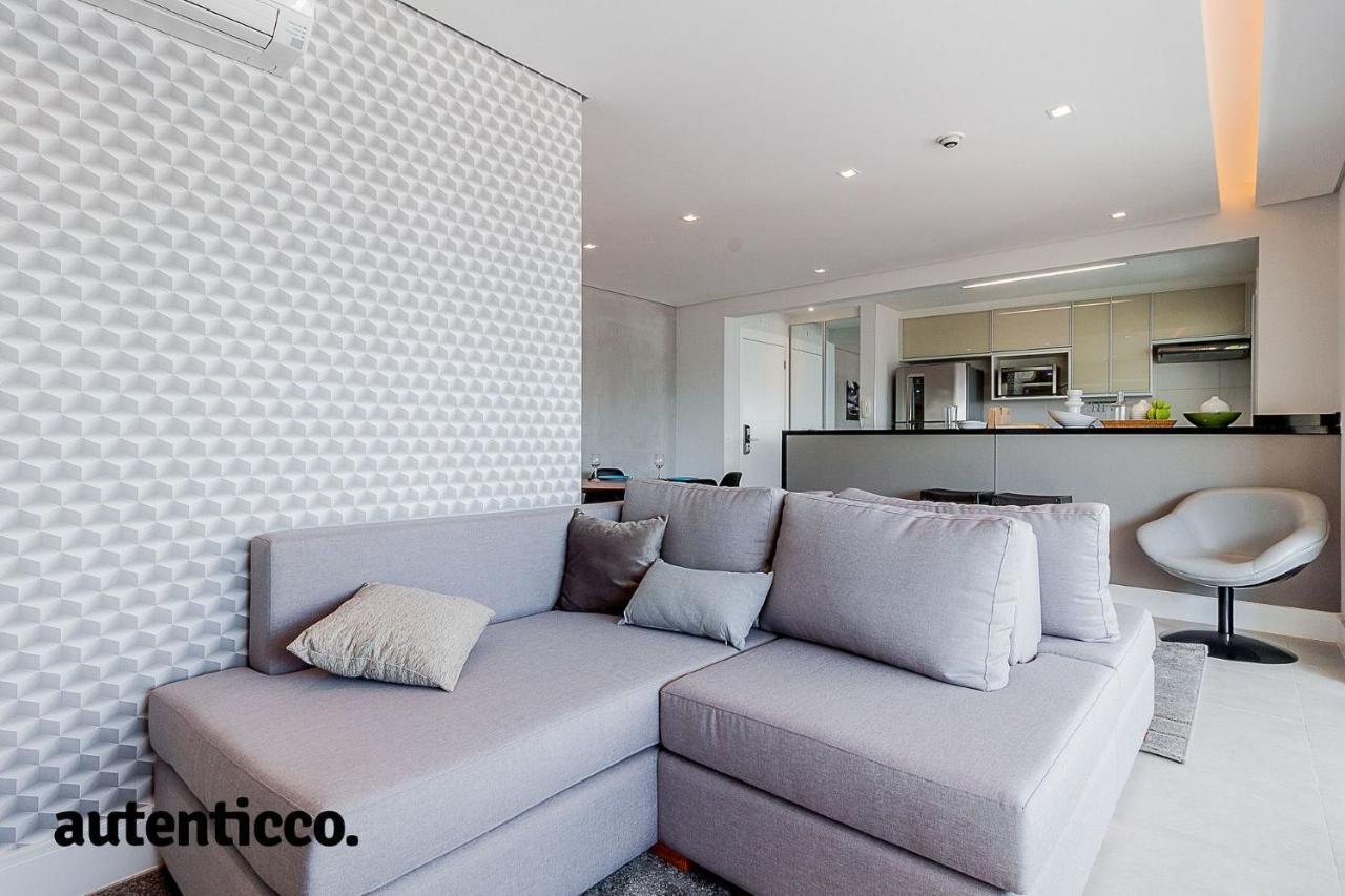 Autenticco - Follow The Eureka Building Aparthotel *