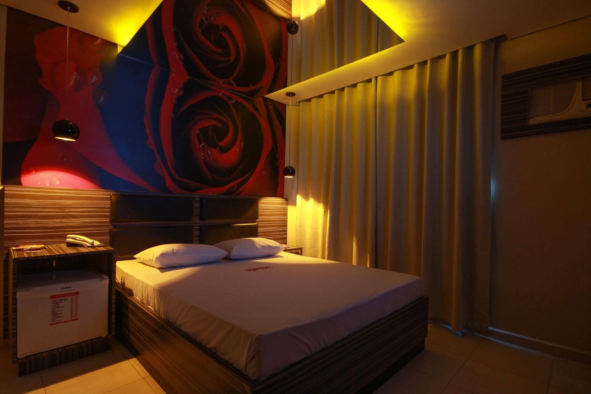 Hippus (adults Only) Hotel do amor 3*