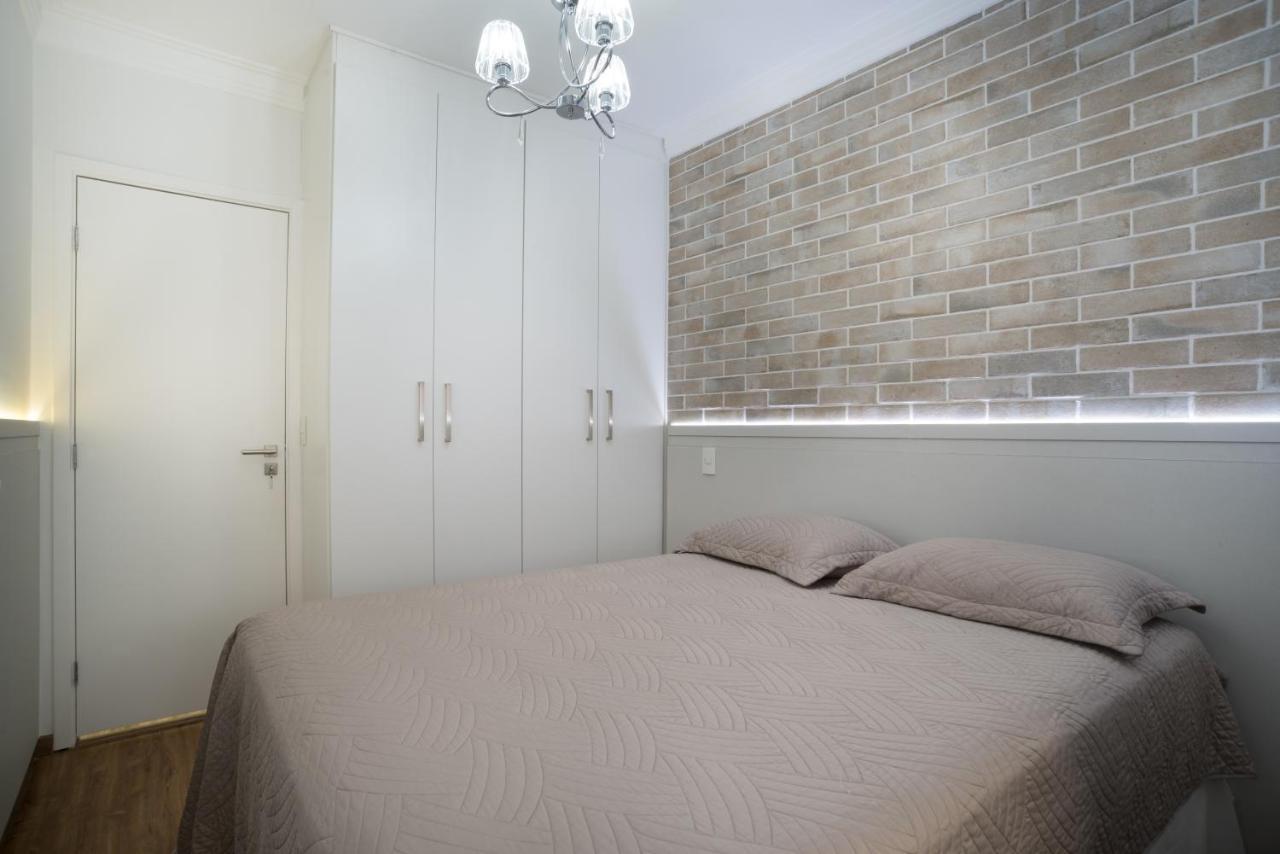 Apartamento Elegancia E Conforto No Centro Com Garagem E Internet 500mb