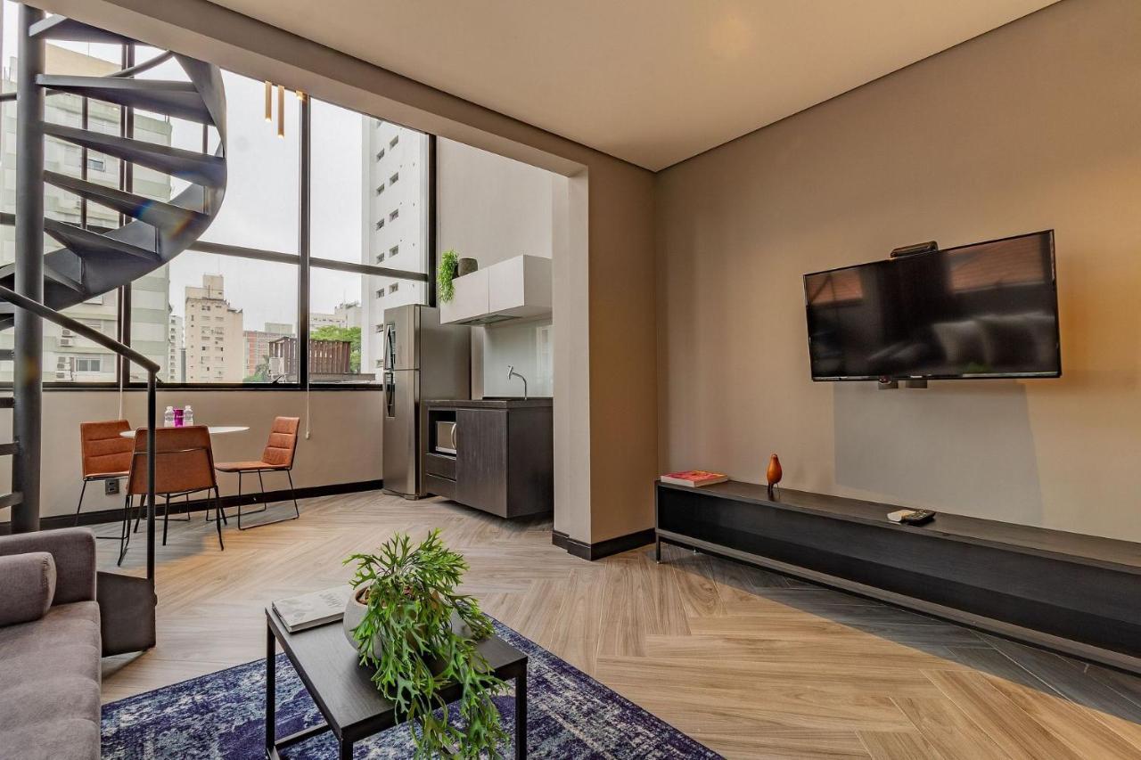 Apartment Housi Bela Cintra