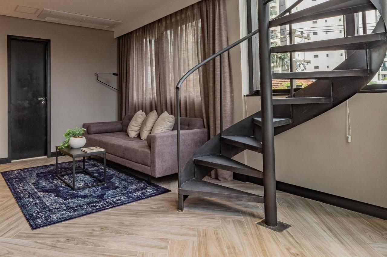 Apartment Housi Bela Cintra