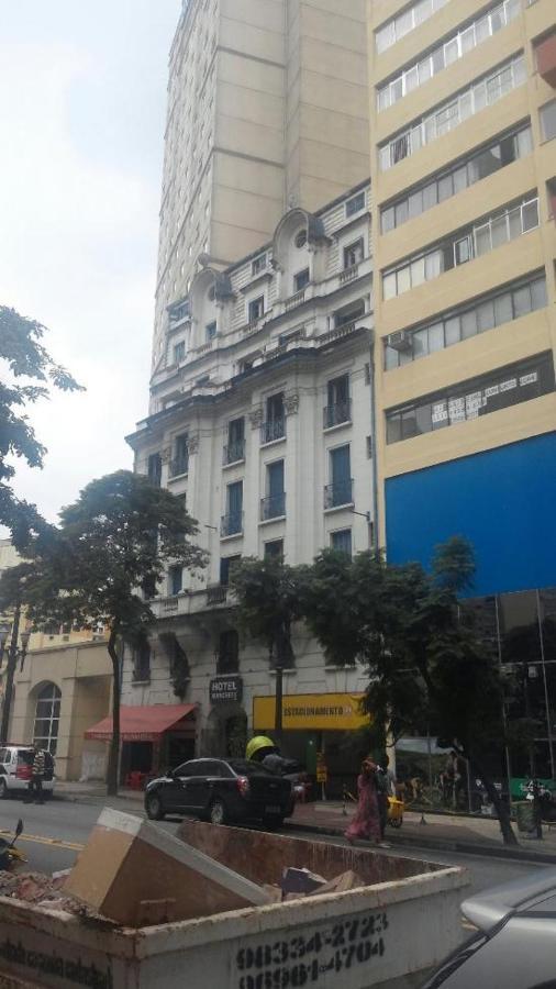 Manchete Hotel *