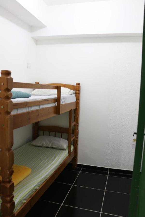 Albergue Deck *