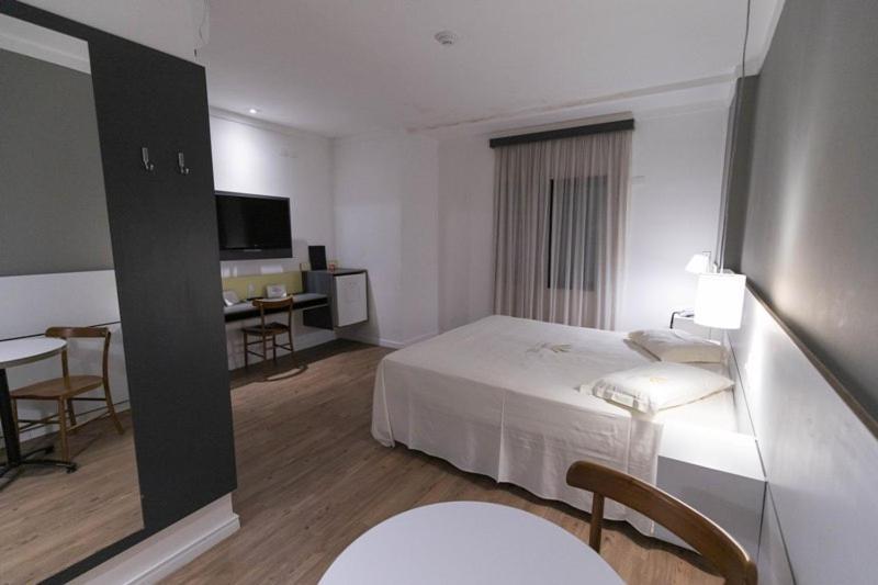 Uniclass Pinheiros 3* São Paulo