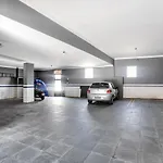 OYO Tiquatira Hotel