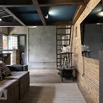 Casa Loft Industrial C/ Area Externa/Cama King/Churrasqueira