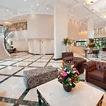 Pinheiros Flat Luxuoso