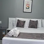 OYO Tiquatira Hotel