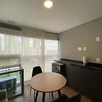 Bauhaus Apartamento Com Piscina, Proximo Ao Metro Brooklin - Proximo Ao Teatro Alfa E Transamerica Expo Center
