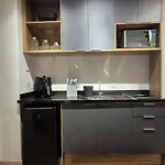 1 Dorm Pinheiros Metro Fradique