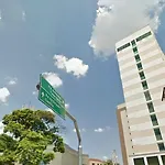 Hotel Metropolitano