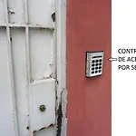 Hostel Home Acadepol, Metrô Butantã, Usp