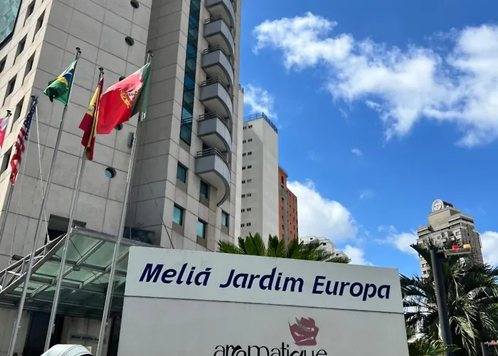 Flat localizado em Hotel no Itaim Bibi